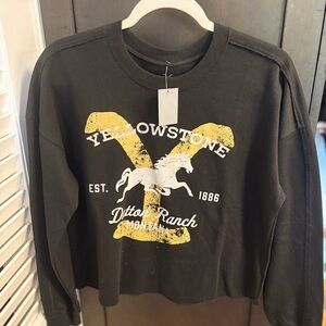 Black Graphic Yellowstone Long Sleeve Boxy Crop Top